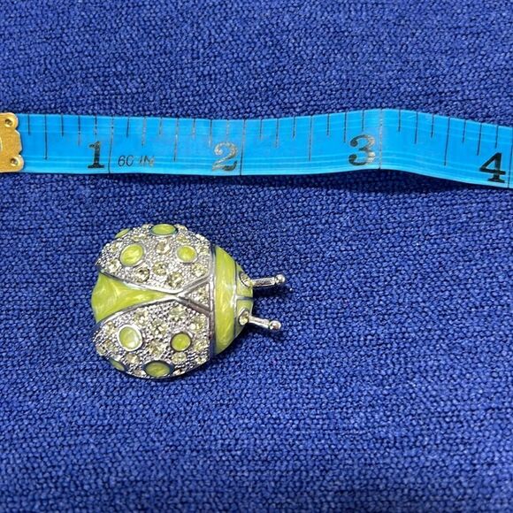 Stunning Vintage TS Green & Silver Ladybug - Picture 6 of 7